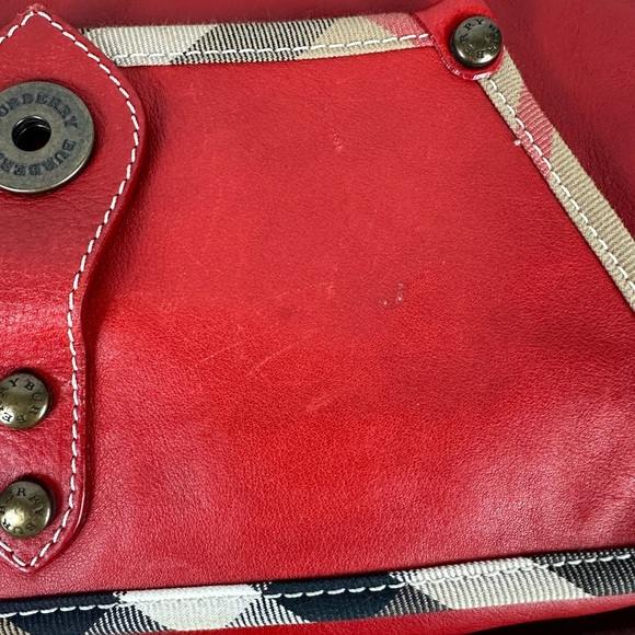 Burberry Red Leather Shoulder Bag - Picture 8 of 16